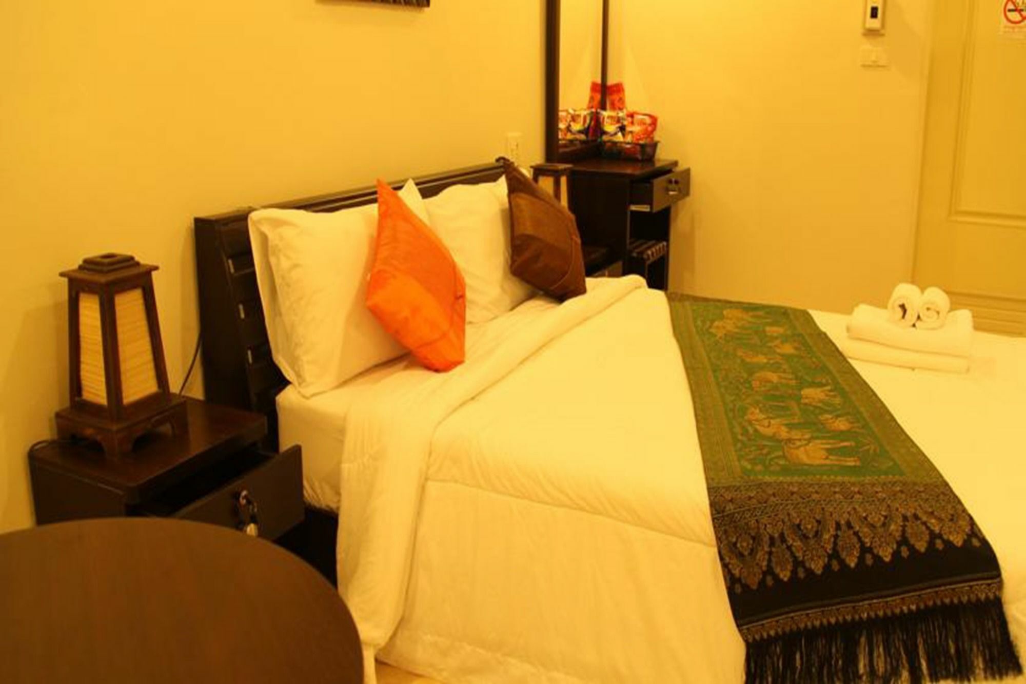 Nan Thara Place Exterior photo