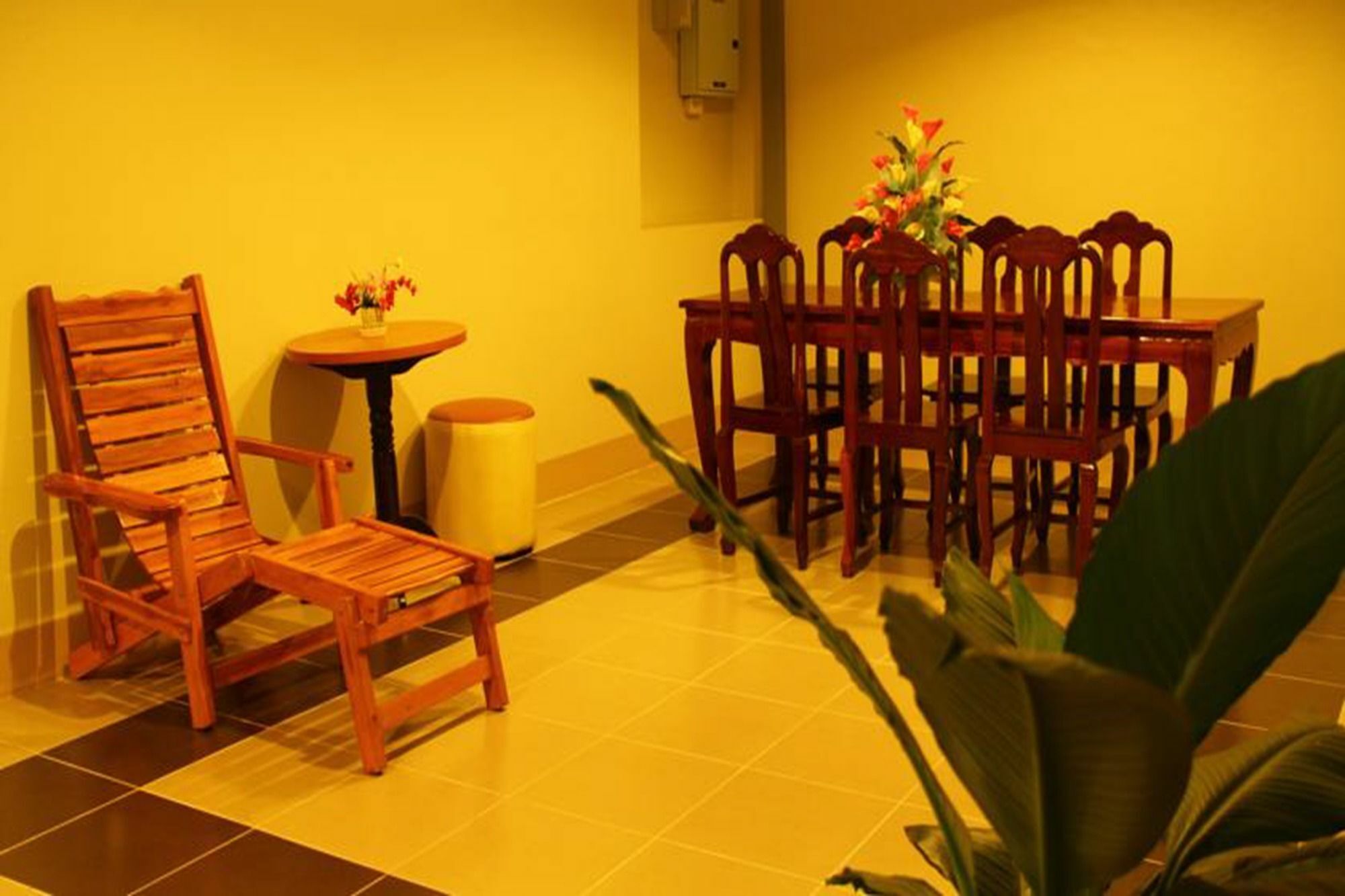 Nan Thara Place Exterior photo